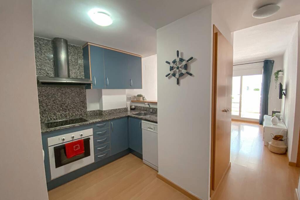 Apartamento Blue Marina - Terraza, piscina y Wifi gratis Rosas Exterior foto